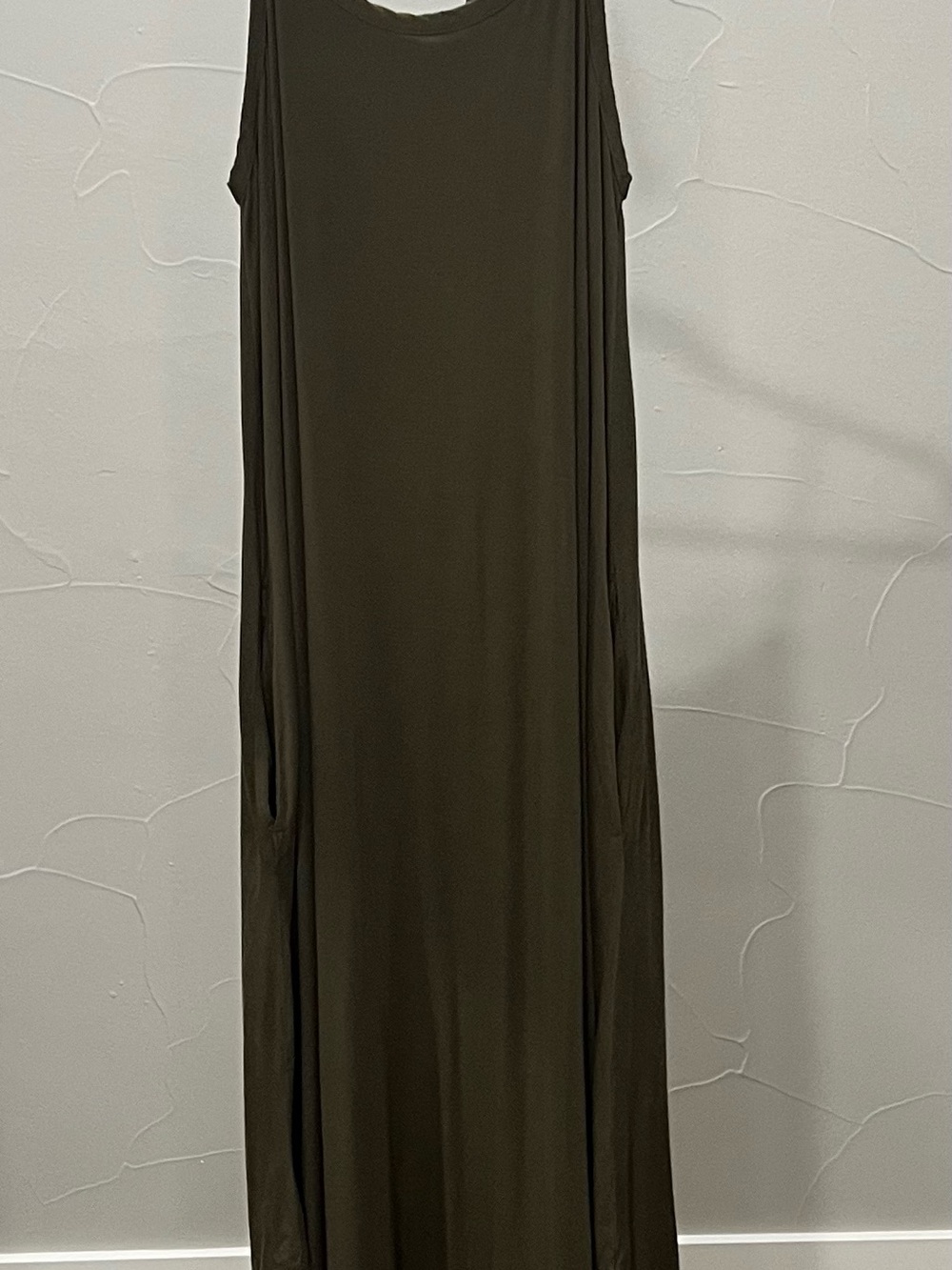 Sleeveless Olive Maxi Dress Everyday Style